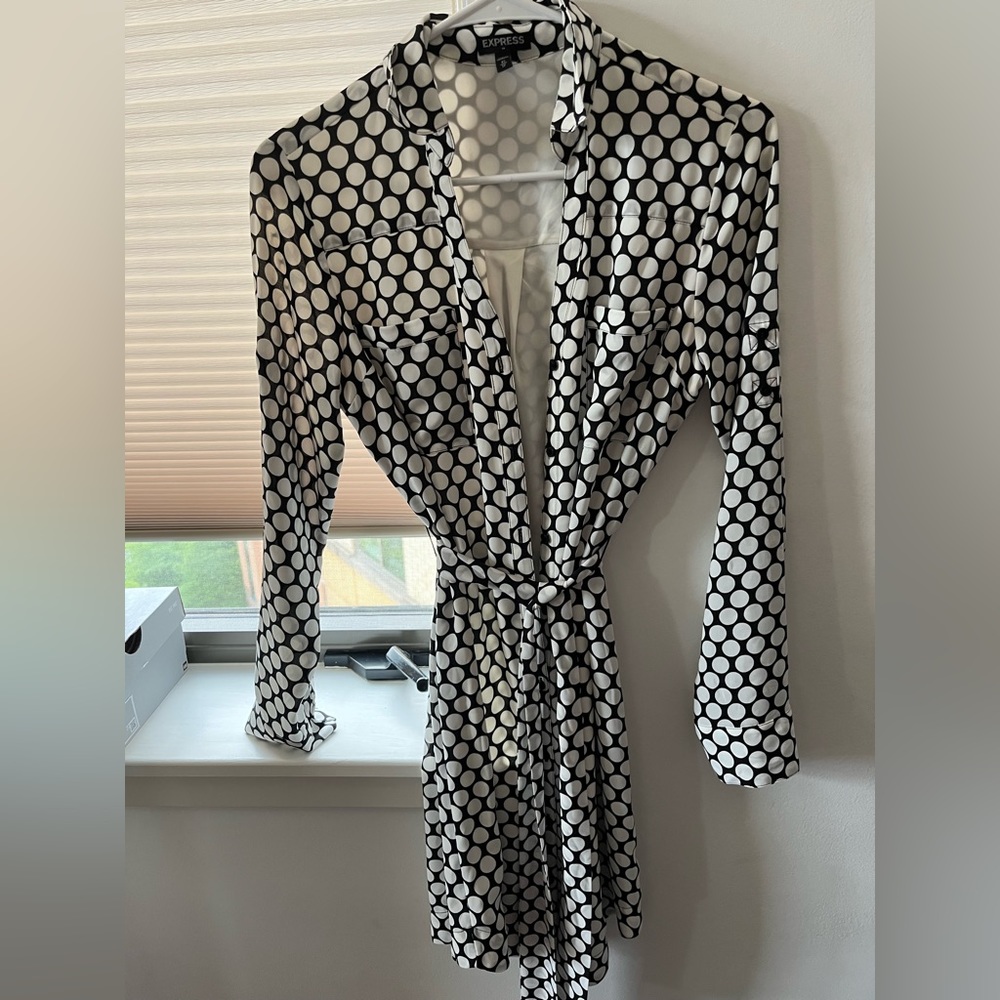 EXPRESS TIE DRESS